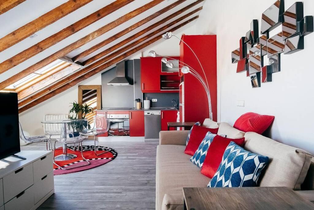 Homeabout Calle Mayor Studio Мадрид Екстериор снимка