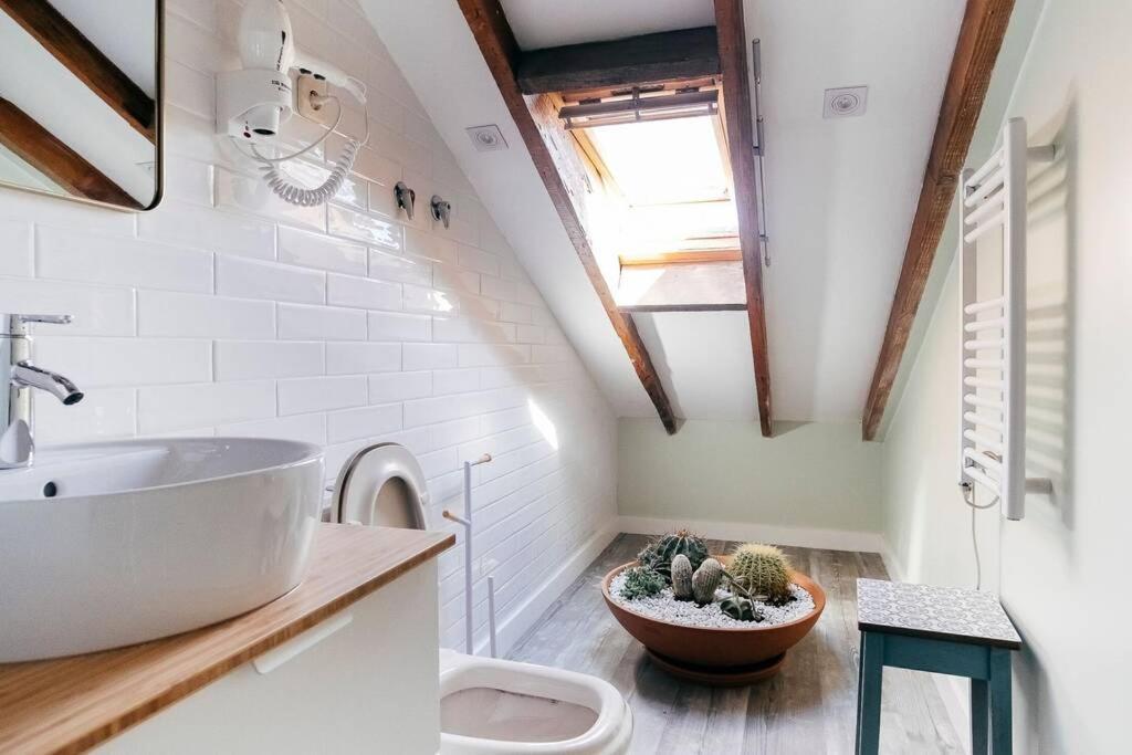 Homeabout Calle Mayor Studio Мадрид Екстериор снимка